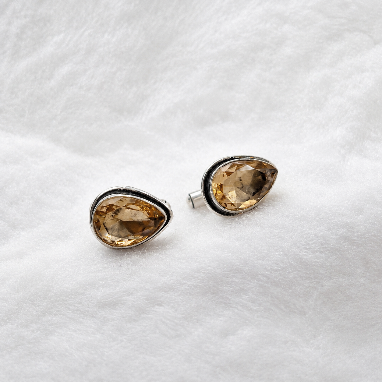 Vintage Teardrop Beaded Border Silver Plated Cufflinks for Men CL-PARENT-SLV01