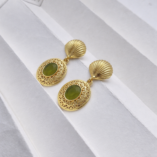 Gold Vintage Shell Drop Earrings for Women Statement Jewelry DR32-GLD