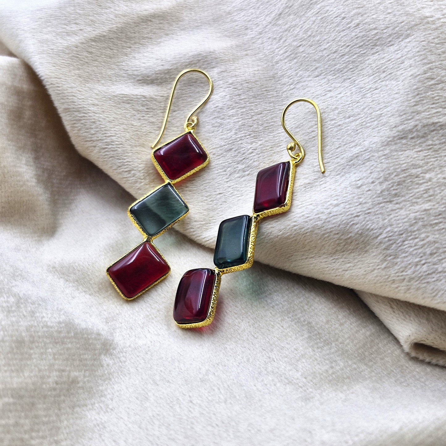 Rectangular Beauty Dangle Earrings EAR12-GLD