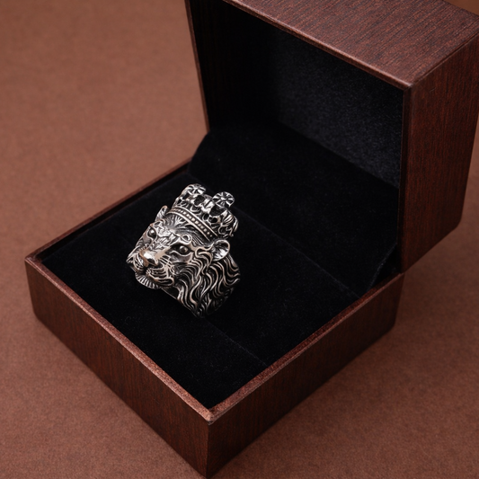 Vintage Lion Head Crown Ring Silver King Style Bold Animal Design Ring MRIN01-PLN