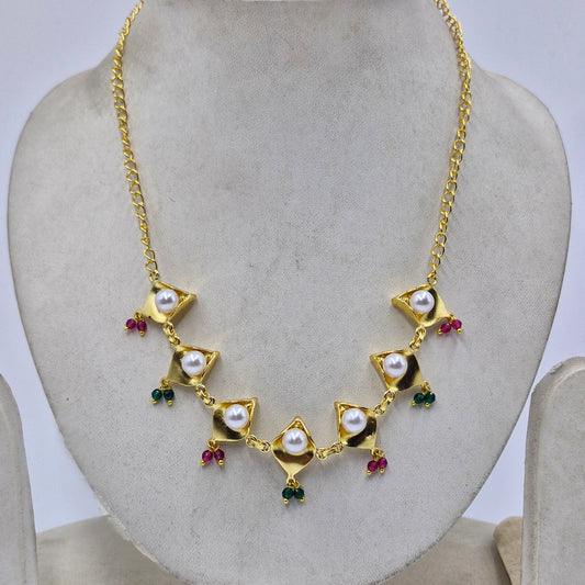 Gold Pearl Dangle Necklace Geometric Charm Design Elegant Jewelry NEC04-GLD