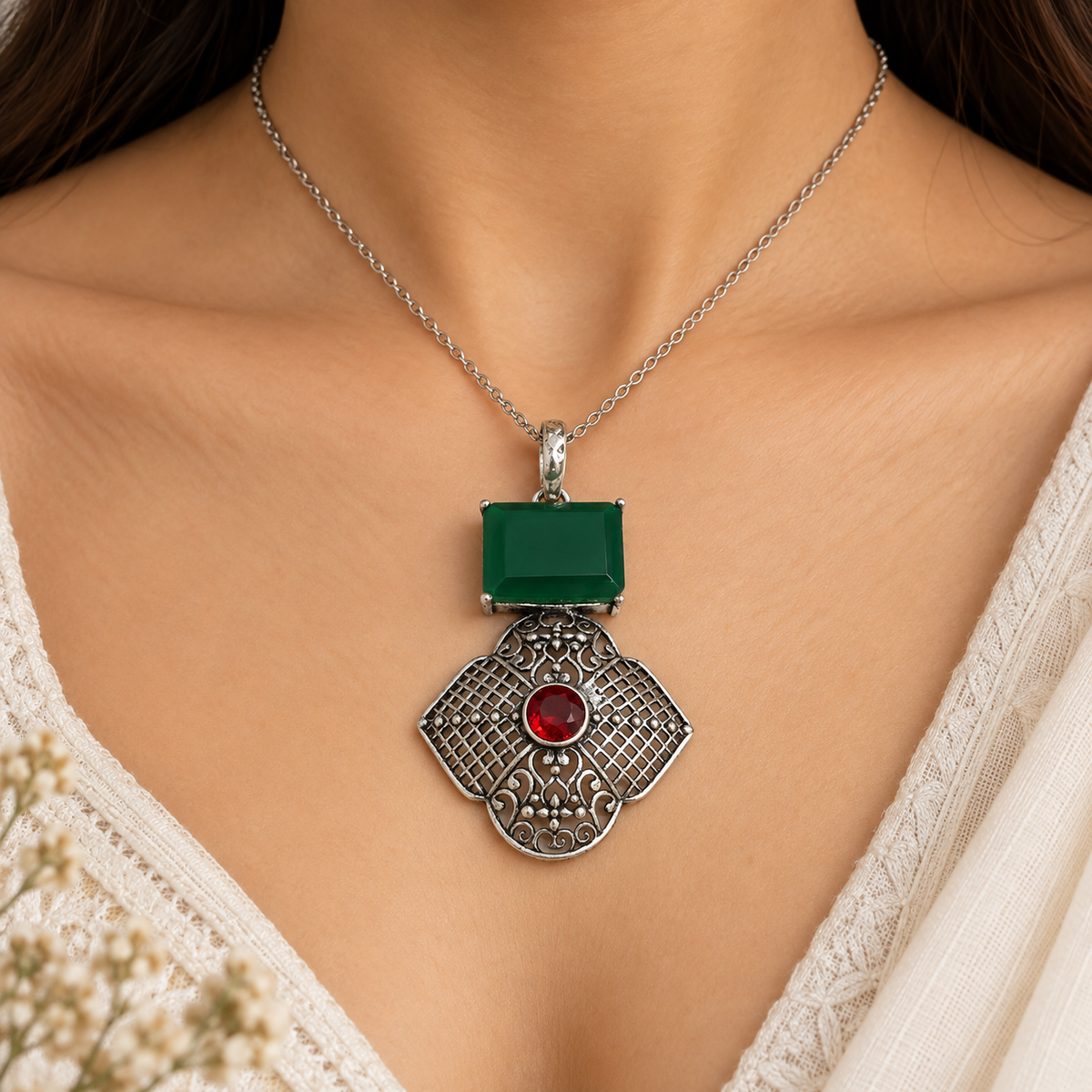 Green Red Gemstone Pendant Vintage Boho Statement Jewelry PEN350-SLV-LEMD-LGR02