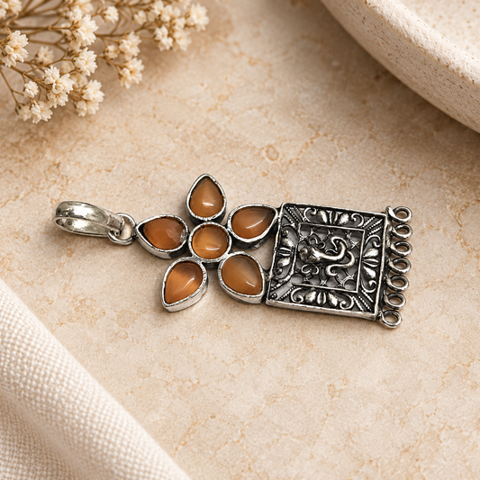 Brown Gemstone Floral Pendant Vintage Silver Boho Jewelry PEN378-SLV-LQUA06
