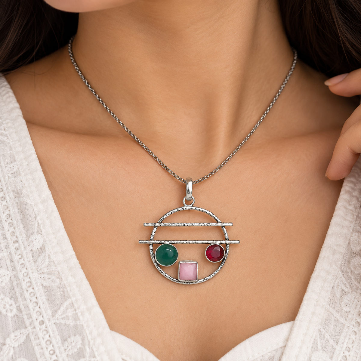 Multicolor Gemstone Pendant Boho Circle Silver Tone Jewelry PEN476-SLV-LMUL03