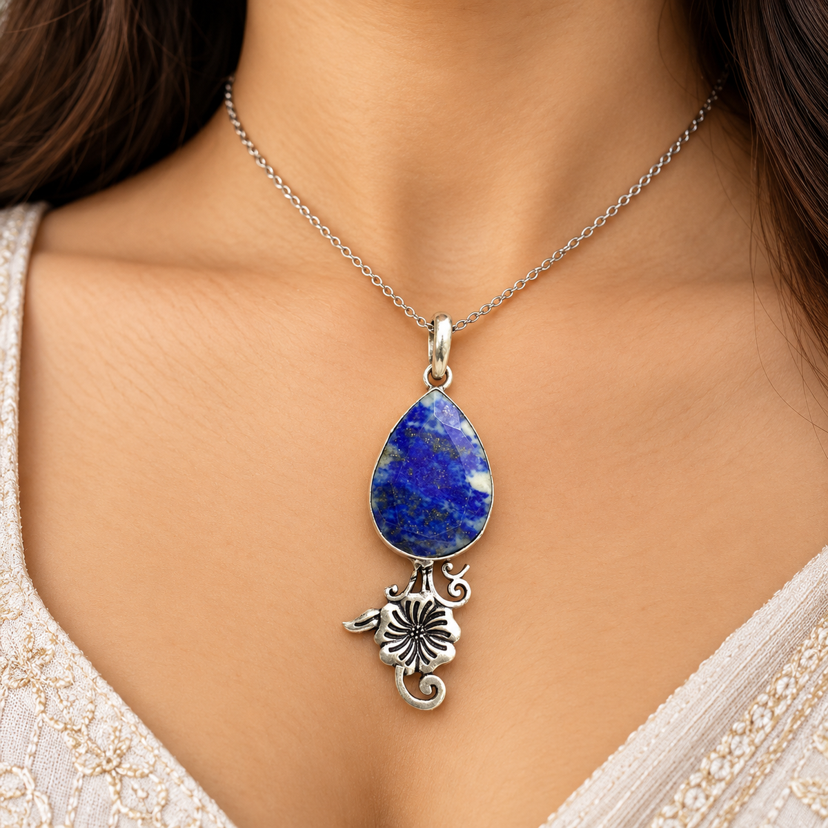 Blue Lapis Lazuli Floral Silver Tone Gemstone Pendant PEN643-SLV-NLLZ01