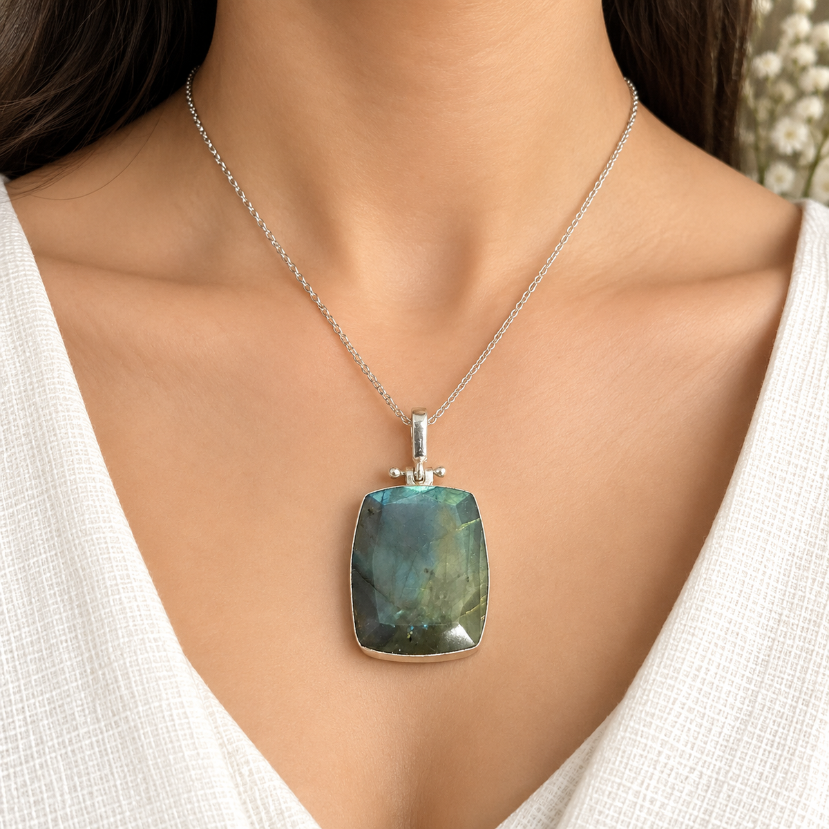 Labradorite Pendant, Blue Flash Rectangle Vintage Boho Jewelry PEN722-SLV-NLBD01