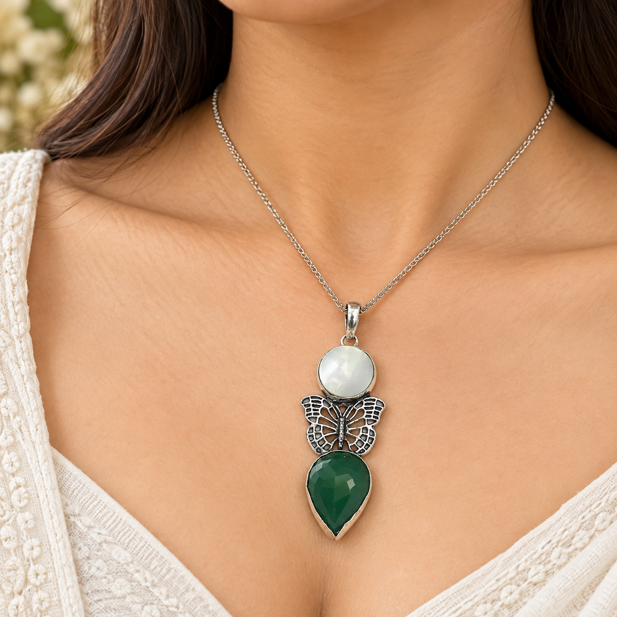 Green Onyx Mother of Pearl Butterfly Pendant Necklace Charm PEN734-SLV-NMOP-LCD02
