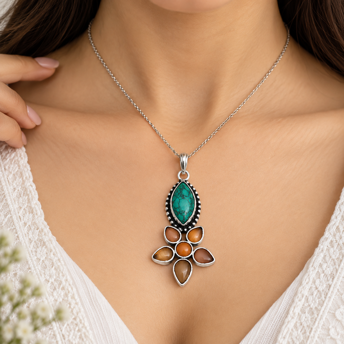 Turquoise Quartz Flower Pendant with Antique Silver Tone PEN738-SLV-LTQS-LQUA07