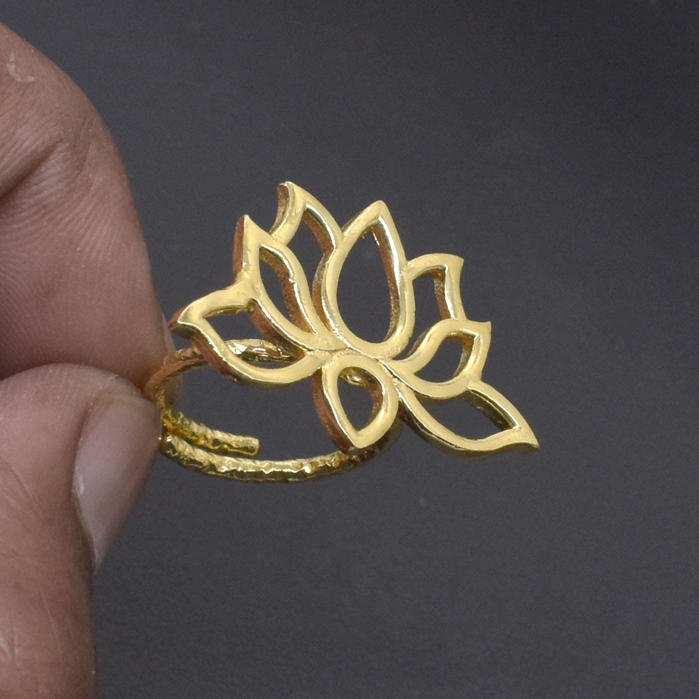 Lotus Stilvoller Ring, handgefertigter Damenring, vergoldet, verstellbar, RIN-6702