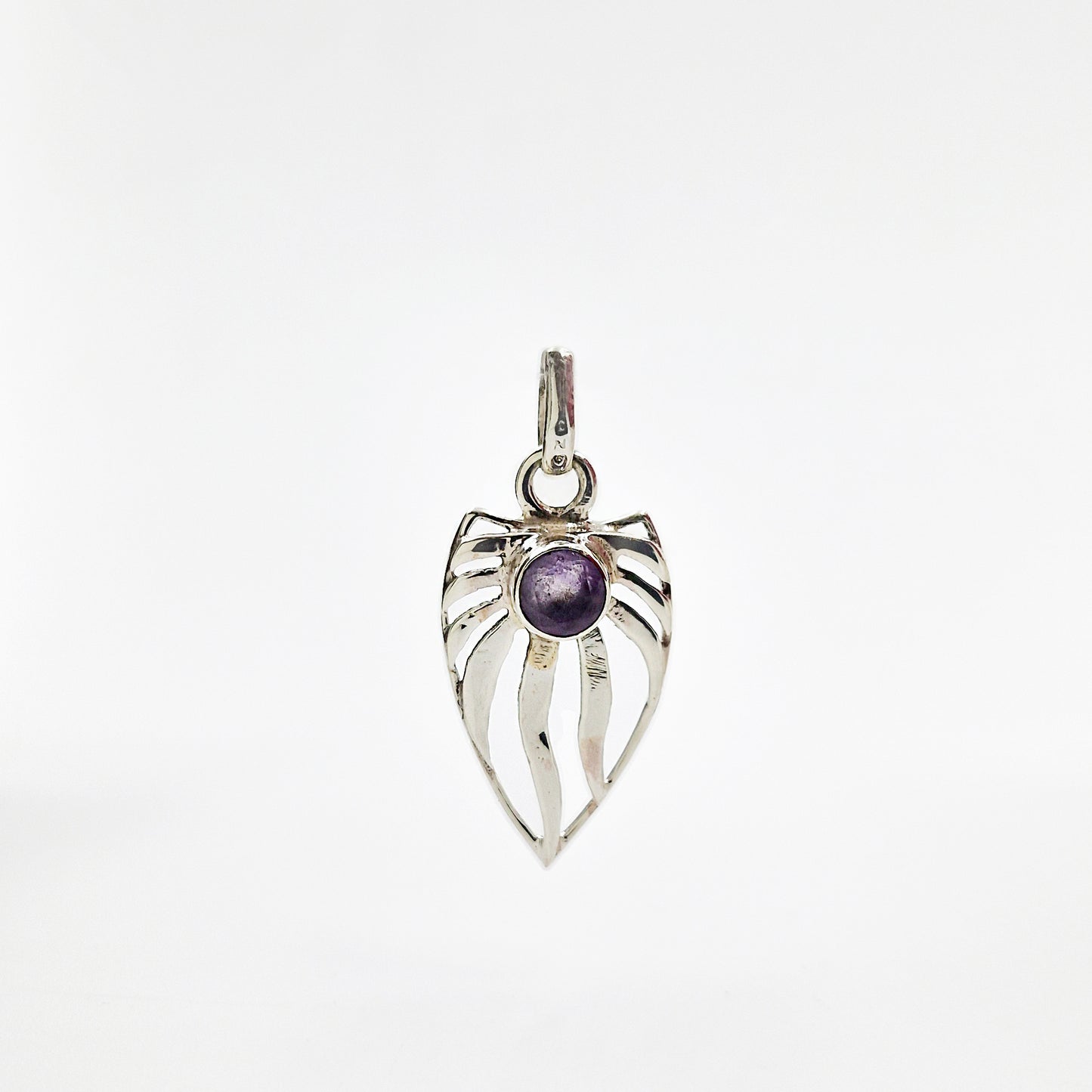925 Sterling Silver Amethyst Leaf Pendant Nature Inspired Jewelry SPEN-132
