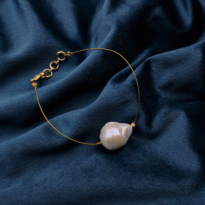 Gold Plated Baroque Pearl Bracelet for Women Elegant Minimal Jewelry BBRC01-GLD