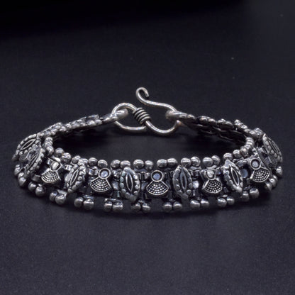 Silver Plated Chain Bracelet 7.5 inch Women Fashion Jewelry Oxidized BRC-4135