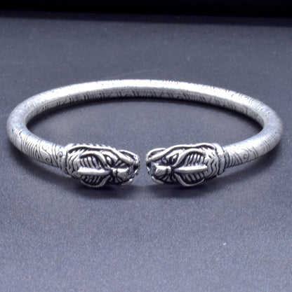 Textured Silver Oxidised Plated Dragon Bangle Bracelet Open Kada BRC-4145