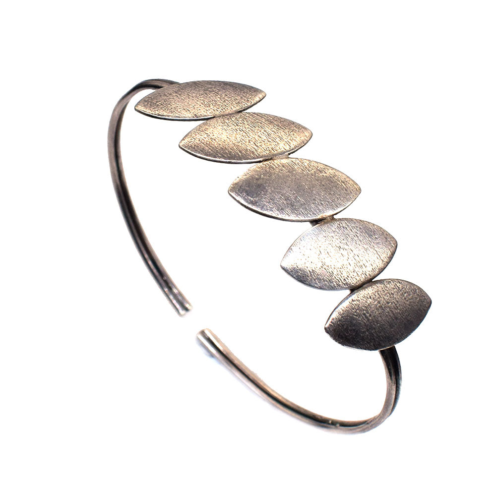 Leaf Design Antique Silver Bangle Christmas Day Fashion Jewelry Gift BRC-4906