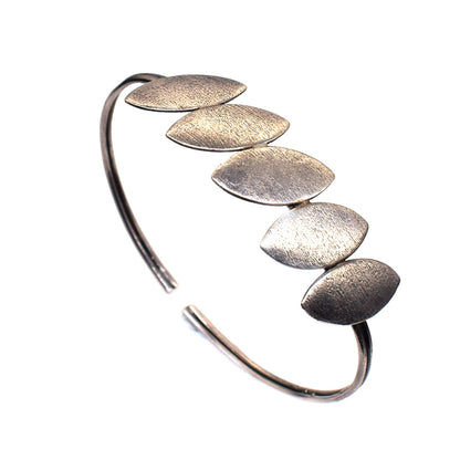 Leaf Design Antique Silver Bangle Christmas Day Fashion Jewelry Gift BRC-4906