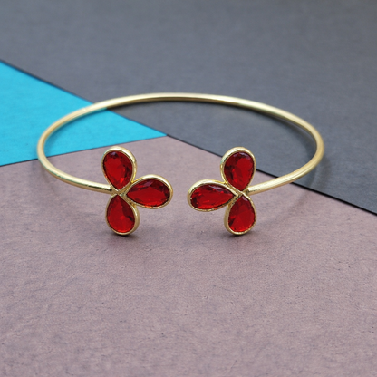 Elegant Gold Open Cuff Bracelet with Floral Petal Design Minimal Bangle BSW06-GLD