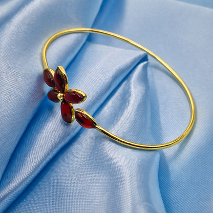 Elegant Gold Open Cuff Bracelet with Floral Center Design Minimal Bangle BSW07-GLD