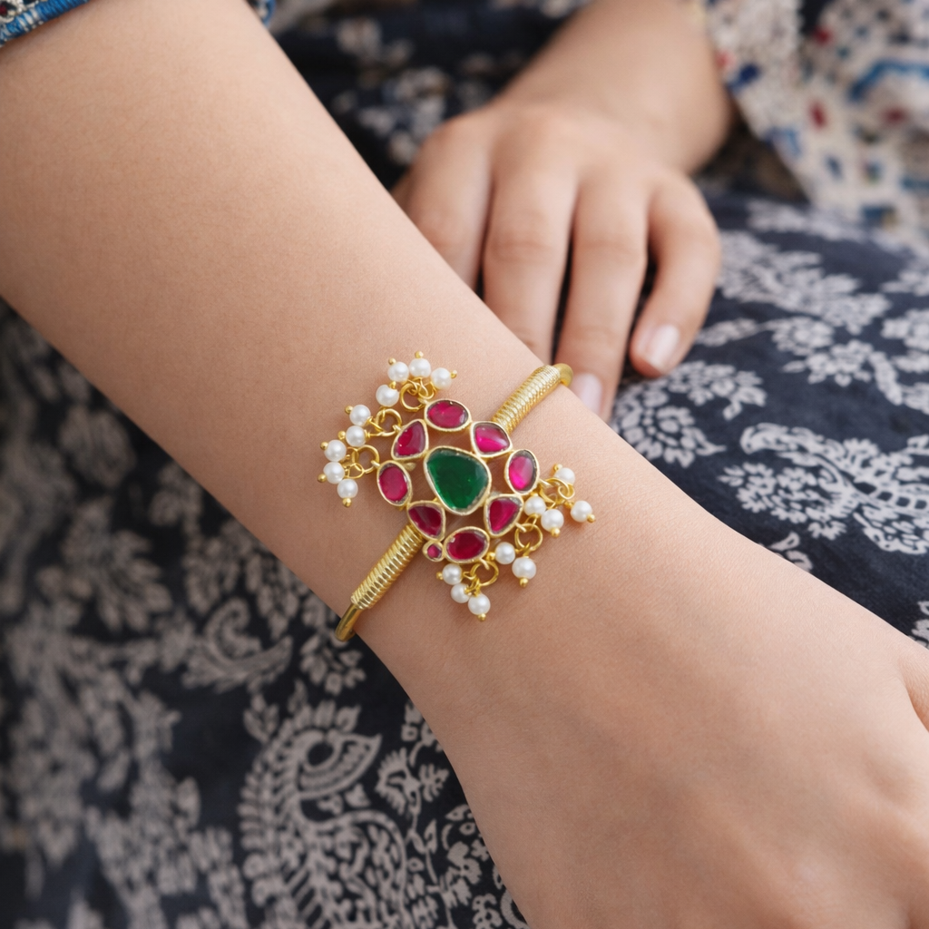 Gold Plated Kundan Pearl Bracelet for Women Traditional Jewelry BSW17-GLD