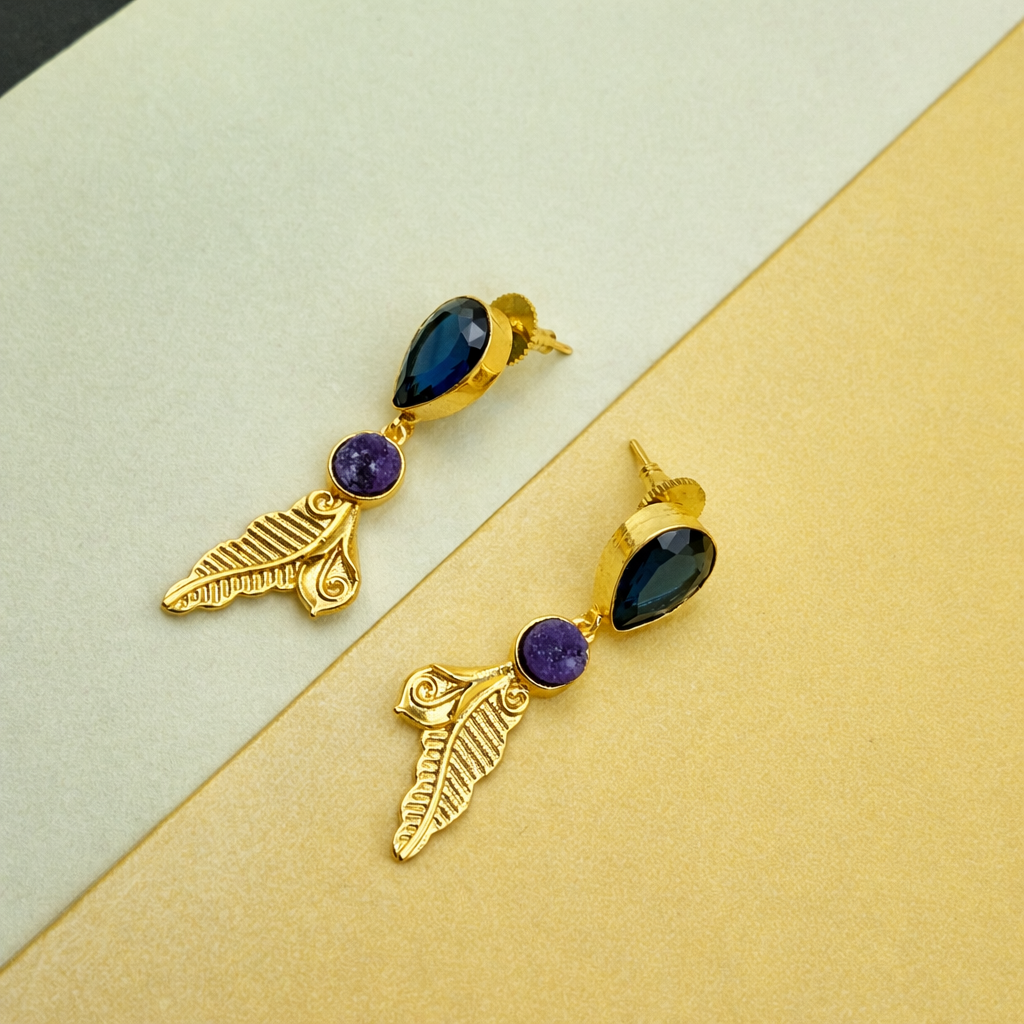 Lightweight Statement Leaf Drop Earrings