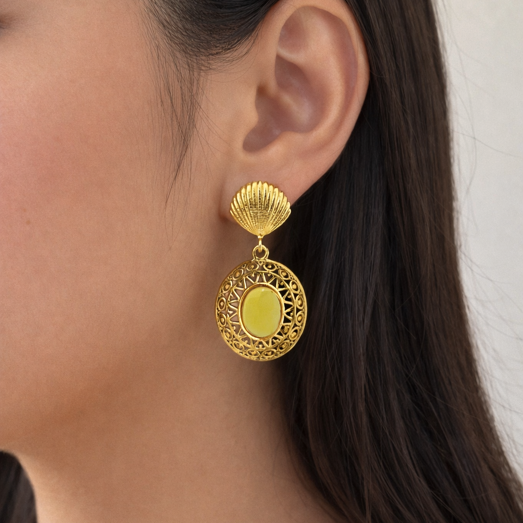 Gold Vintage Shell Drop Earrings for Women Statement Jewelry DR32-GLD