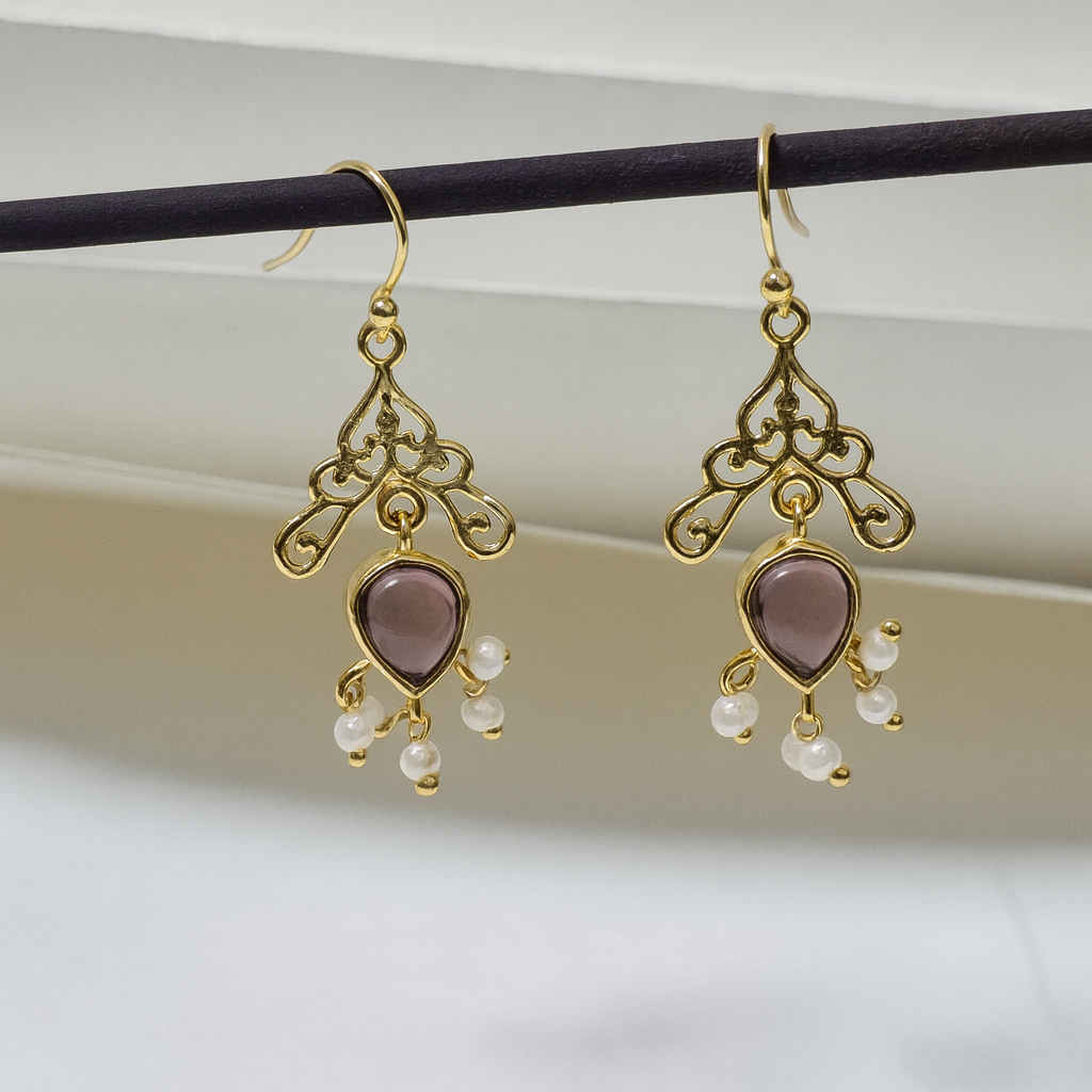 Filigree Temple Dome Earring With Pearl Droplets EAR01-GLD