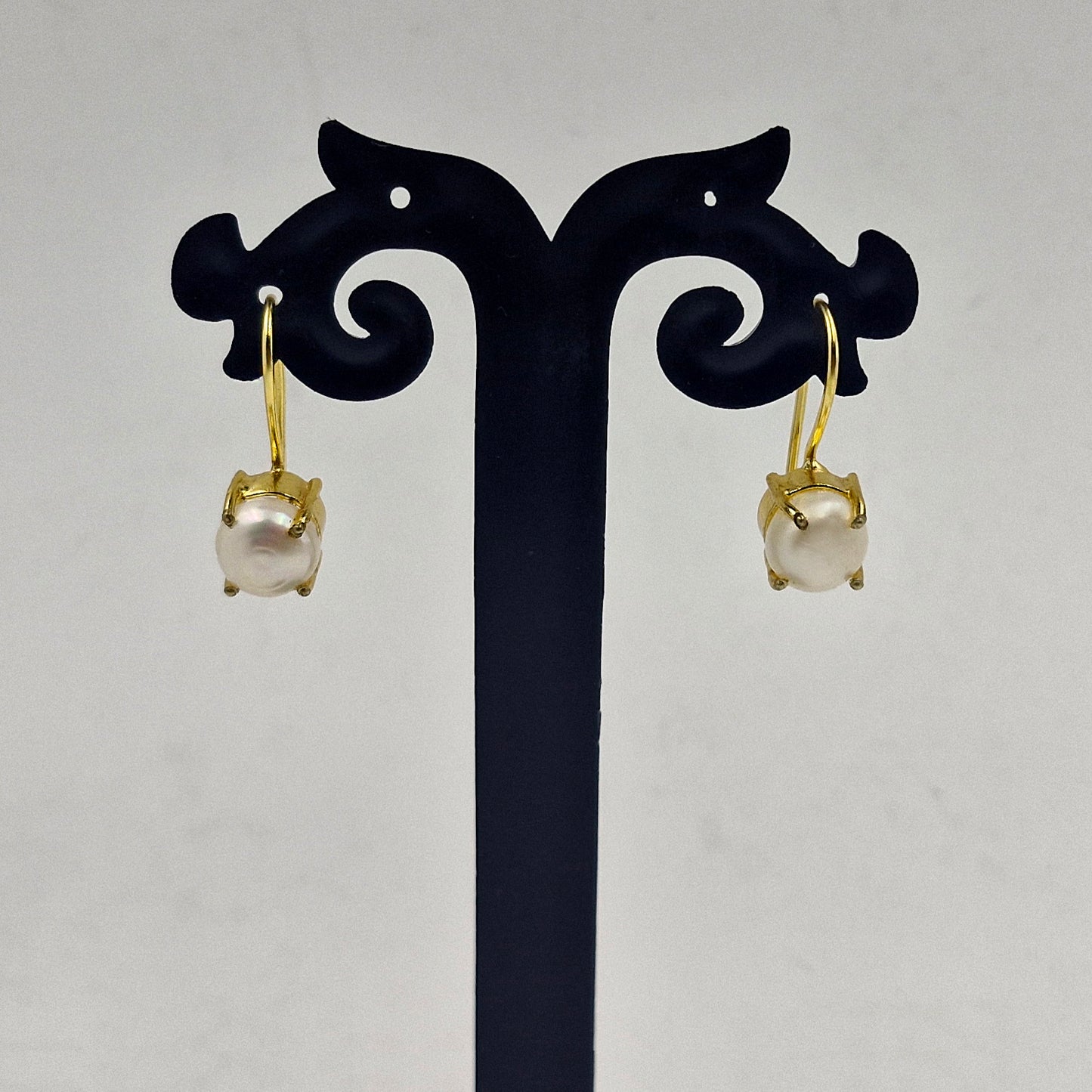 Minimal Gold Pearl Hoop Earrings for Women Elegant Jewelry EAR15-GLD