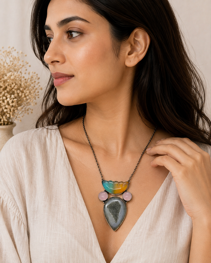 Handcrafted Silver Plated Drusy With Carved Statement Necklace Pendant NEC-4788