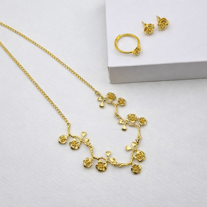 Gold Floral Necklace Set Elegant Minimal Designer Jewelry for Women
