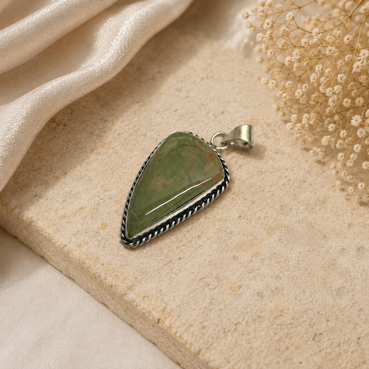 Natural Unakite Pendant, Silver Tone Boho Statement Gemstone Jewelry PEN127-SLV-NRUN01