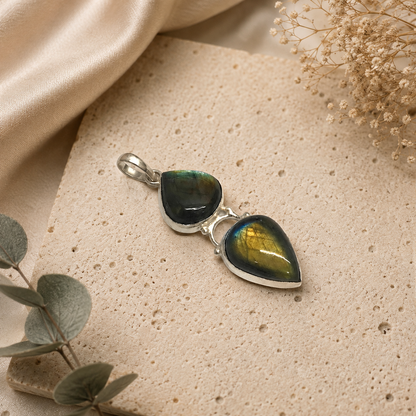 Labradorite Teardrop Pendant, Oxidized Silver Boho Gemstone Jewelry PEN146-SLV-NLBD02