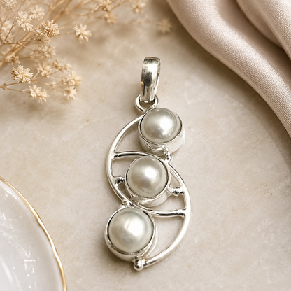 Pearl Pendant, Silver Tone Openwork Jewelry, Elegant Boho Statement PEN156-SLV-NPRL03