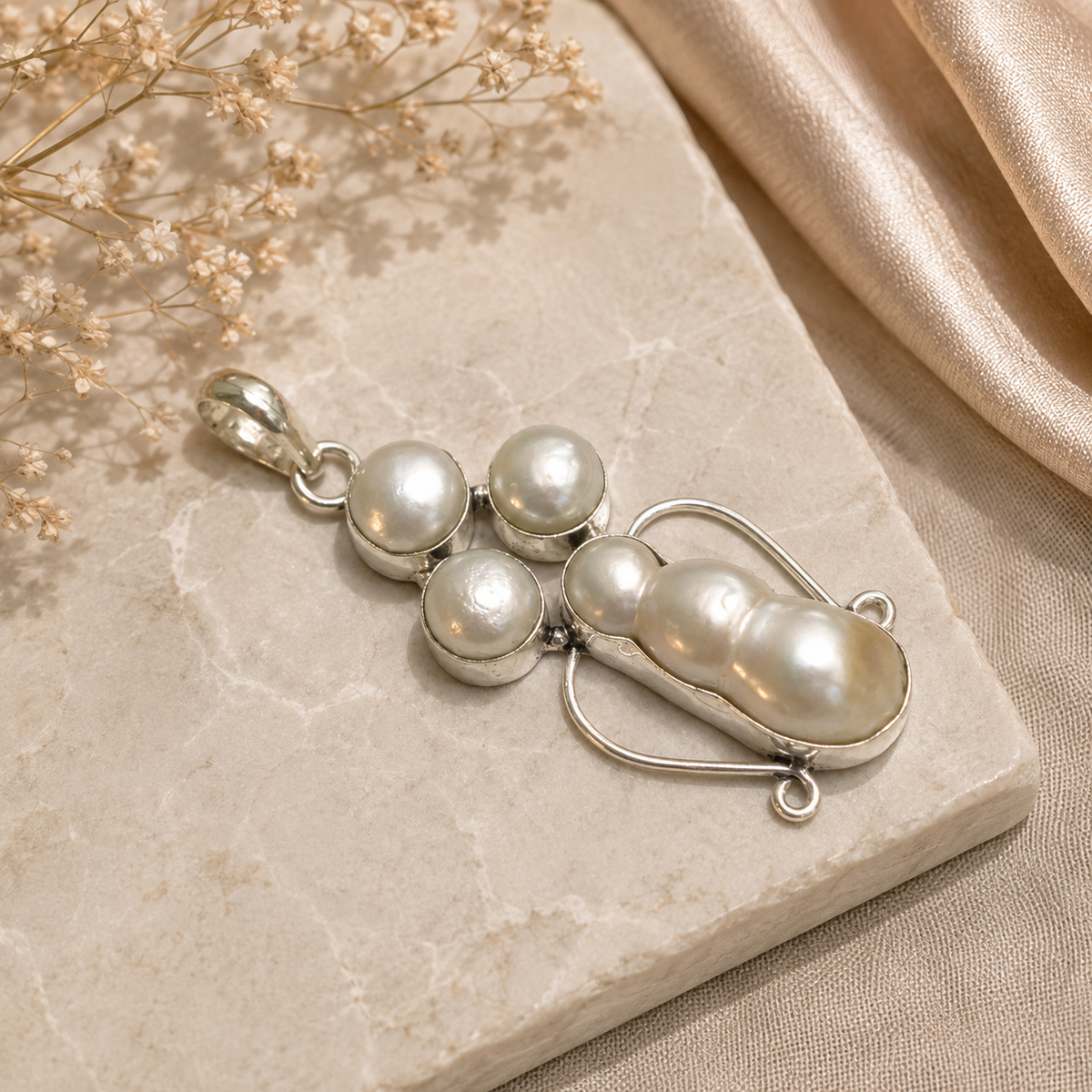 Pearl Pendant, Silver Tone Openwork Jewelry, Elegant Boho Statement PEN157-SLV-NPRL04