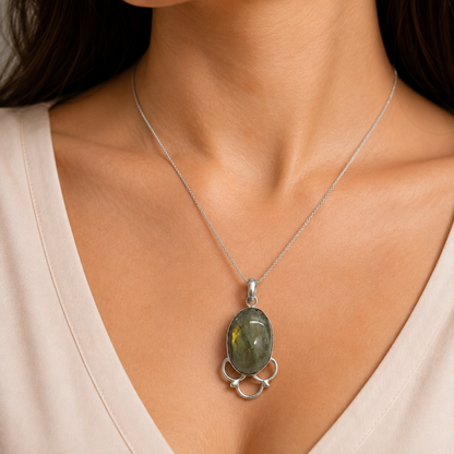 Labradorite Pendant Silver Plated Gemstone Jewelry Statement Gift PEN173-SLV-NLBD01