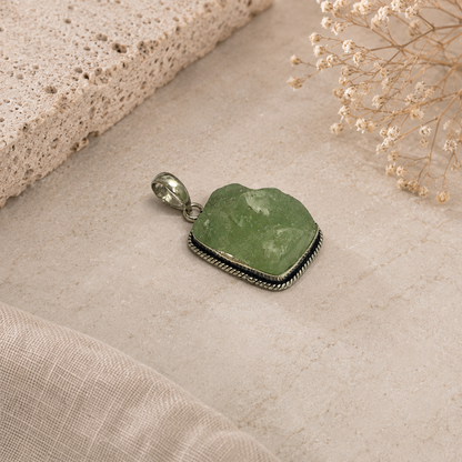 Natural Green Prehnite Square Pendant Silver Plated Jewelry PEN181-SLV-NPR01