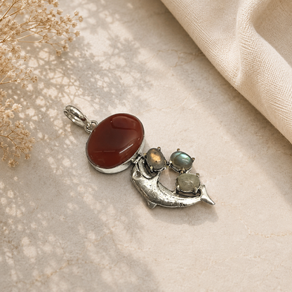 Natural Red Onyx & Labradorite Pendant Silver Plated Boho Jewelry PEN186-SLV-NRO-NLBD04