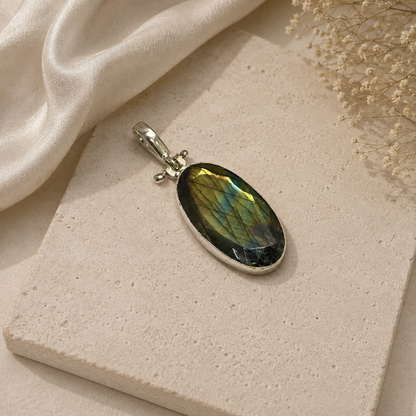 Natural Labradorite Pendant Silver Oval Boho Statement Jewelry PEN187-SLV-NLBD01