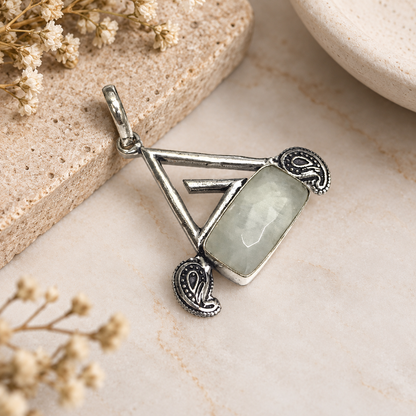 Natural Moonstone Pendant Boho Silver Tribal Gemstone Jewelry PEN242-SLV-NMS01