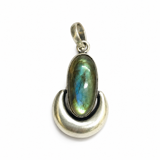 Labradorite Oval Pendant Modern Silver Tone Boho Jewelry PEN246-SLV-NLBD01