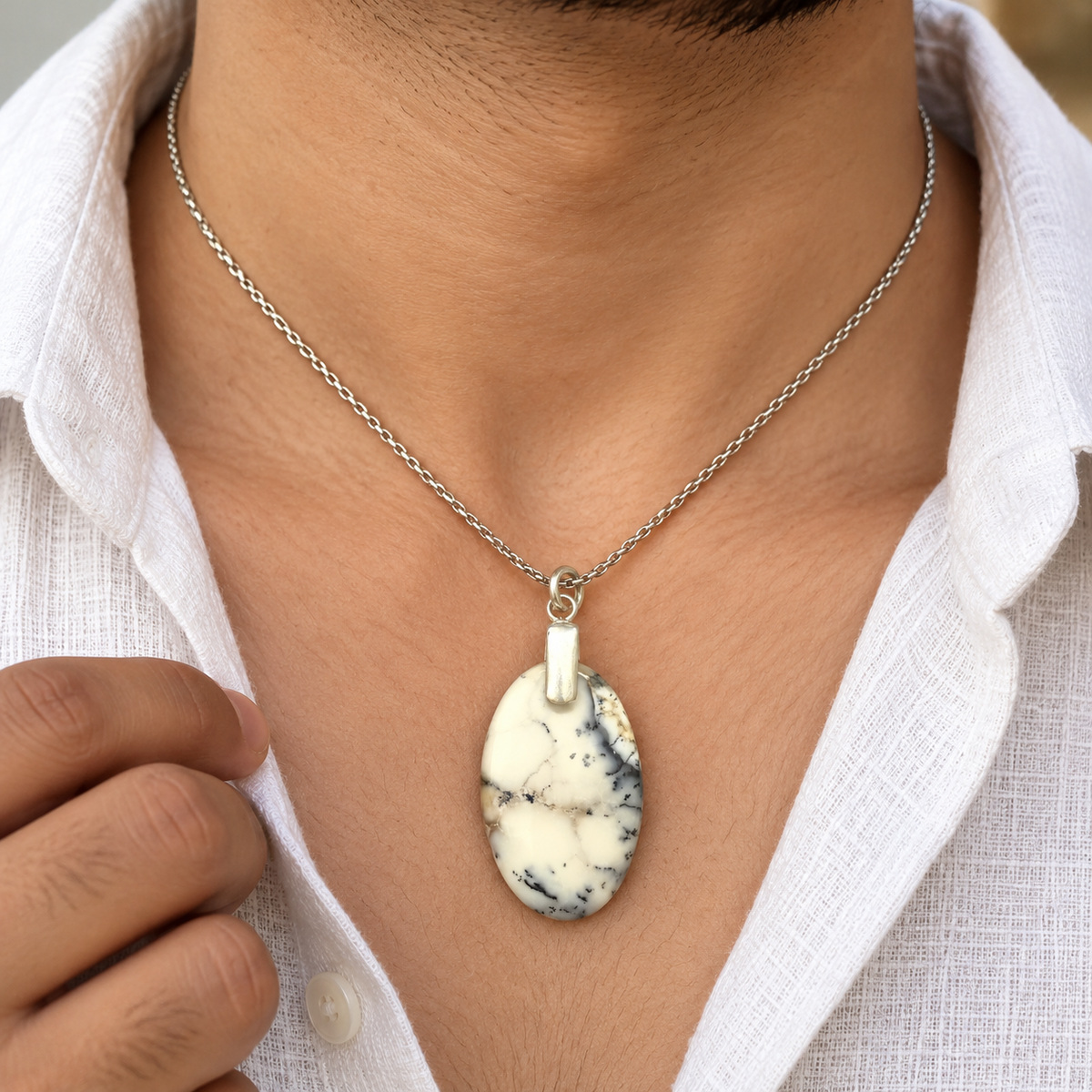 Natural Dendritic Agate Pendant, White Black Oval Gemstone PEN308-SLV-NDAG02