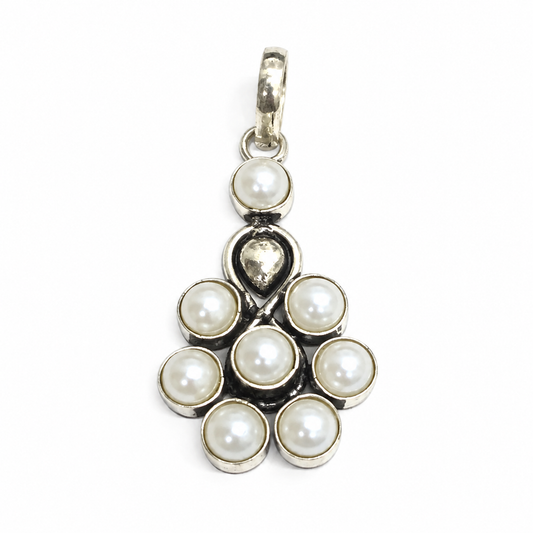Pearl Flower Pendant, Silver Tone Floral Boho Statement Jewelry PEN339-SLV-LPRL08