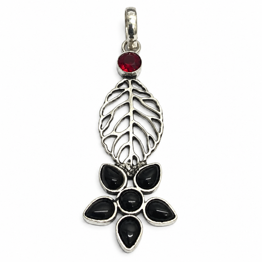 Garnet Black Onyx Leaf Pendant Boho Floral Silver Jewelry PEN353-SLV-LGR-LBO07