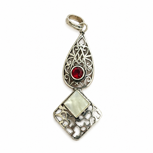 Red Garnet Mother of Pearl Pendant Boho Silver Jewelry PEN368-SLV-MOP-LGR02