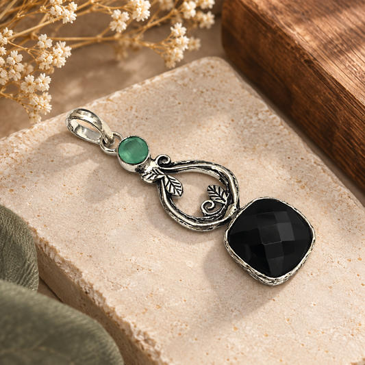 Black Spinel Green Stone Silver Pendant Botanical Boho Jewelry PEN392-SLV-LBLKSPL-LQUA02