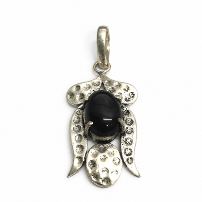 Black Onyx Silver Leaf Pendant Boho Nature Inspired Jewelry PEN409-SLV-NBO01