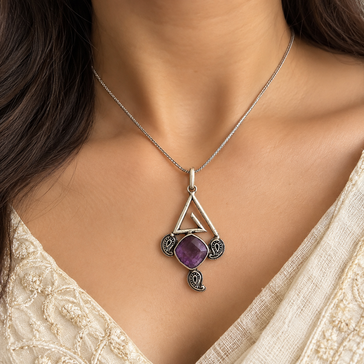 Amethyst Boho Pendant Purple Gemstone Vintage Silver Jewelry PEN423-SLV-NAMT01