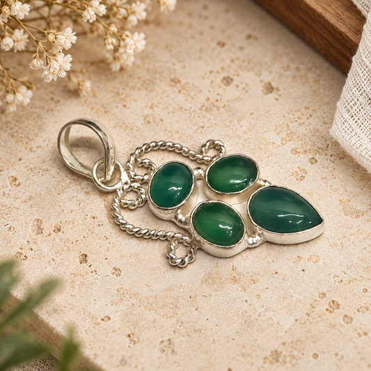 Green Onyx Pendant, Silver Tone Boho Gemstone Jewelry PEN424-SLV-NGO04