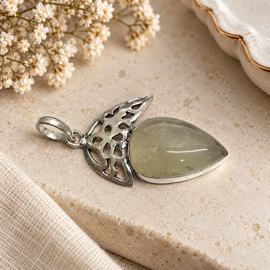 Golden Rutile Quartz Pendant, Silver Tone Boho Jewelry PEN427-SLV-NGLDR01