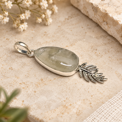 Golden Rutile Gemstone Leaf Pendant, Silver Tone Boho Jewelry PEN429-SLV-NGLDR01