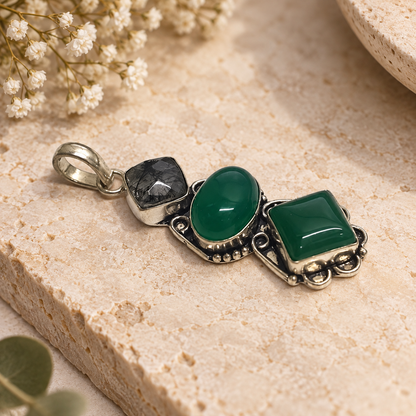 Black Rutile Green Onyx Pendant, Silver Tone Jewelry PEN431-SLV-LBR+NGO03