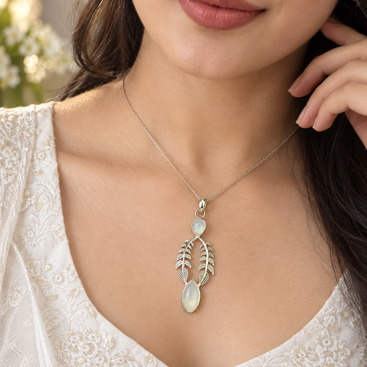 Rainbow Moonstone Leaf Pendant Boho Nature Silver Jewelry PEN453-SLV-NMS02